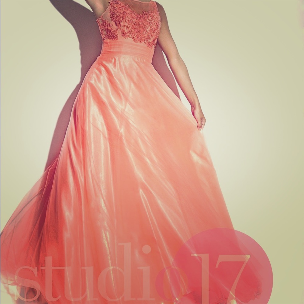 Studio 17 coral prom dress!
